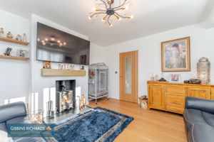 Sitting Room- click for photo gallery